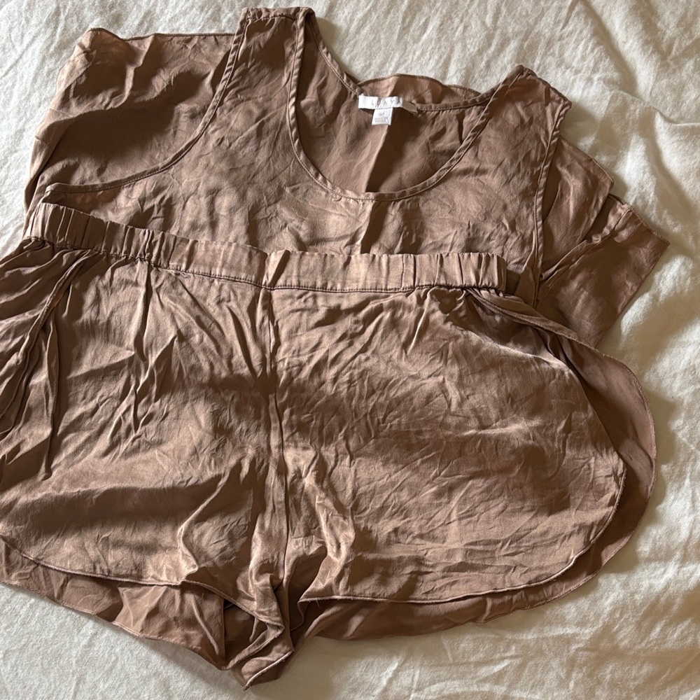 Lunya pajama set